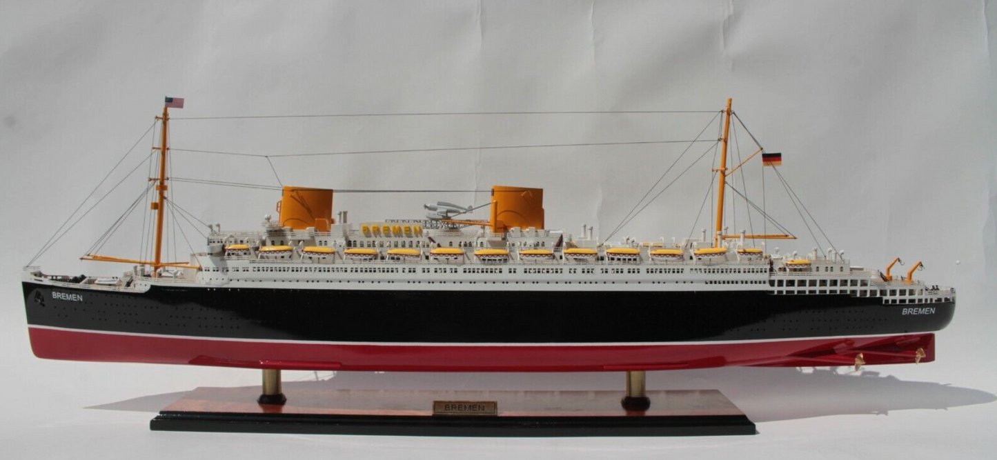 Modellschiff SS Bremen
