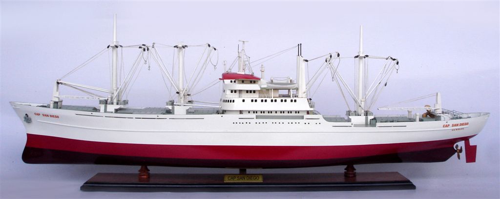 Modellschiff Modellboot CAP SAN DIEGO Hamburg Holzmodelschiff.de