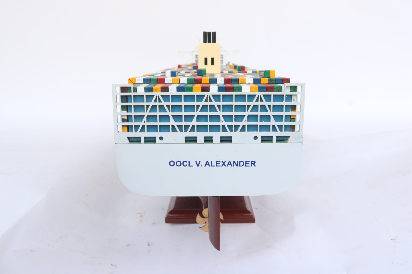 Modellschiff Containerschiff OOCL Germany