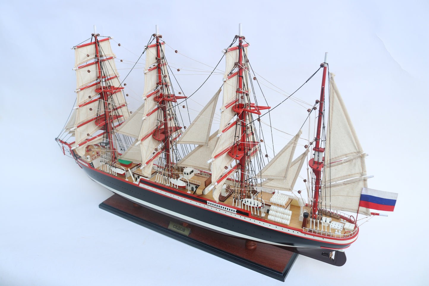 Modellschiff Segelschiff Sedov