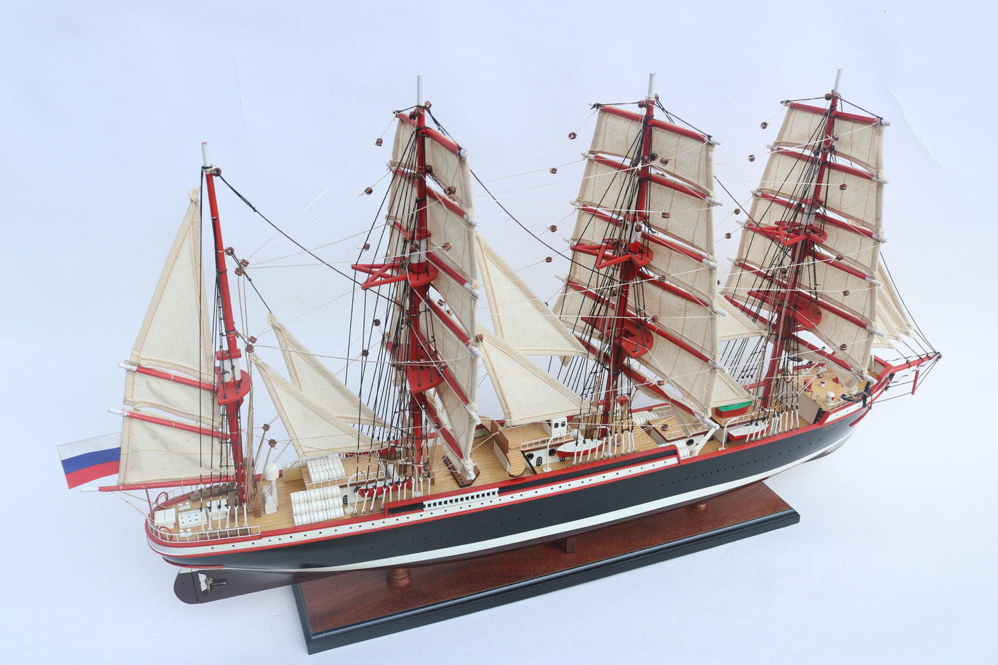 Modellschiff Segelschiff Sedov
