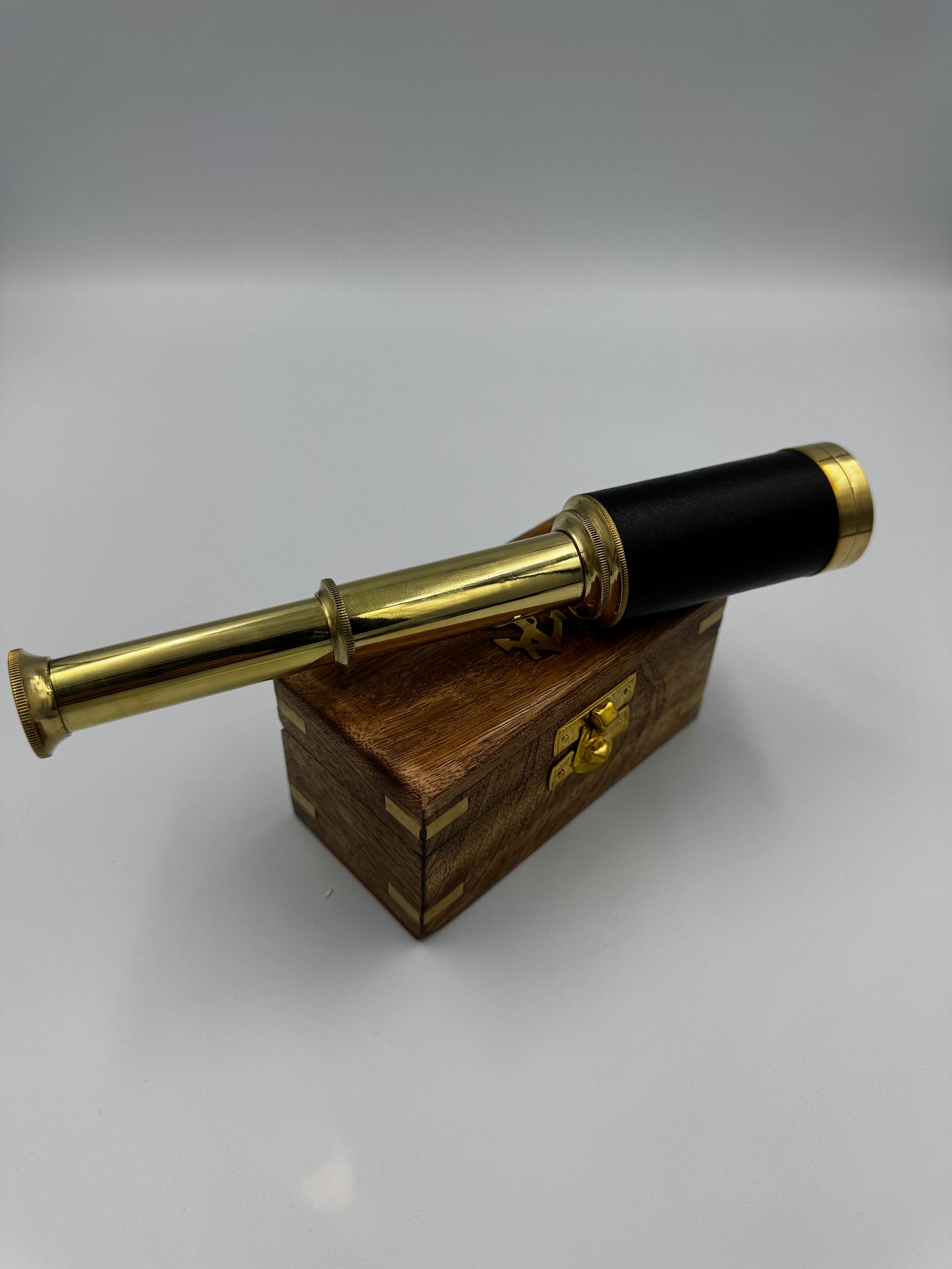 Edles Teleskop aus Messing mit Lederummantelung maritime Deko mit Holzbox