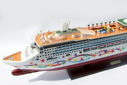 Modellschiff Kreuzfahrtschiff Norwegian Star