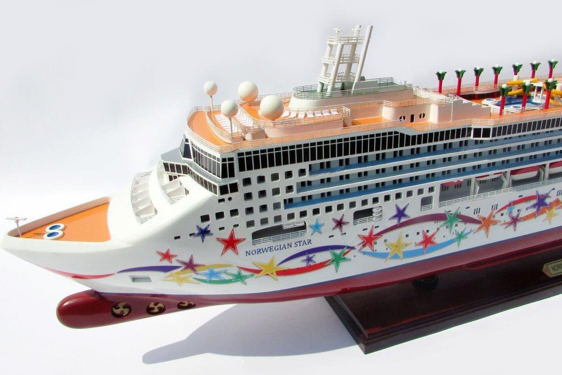 Modellschiff Kreuzfahrtschiff Norwegian Star