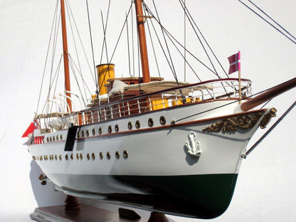Modellschiff Dannebrog Dampfschiff Holzmodellschiff.de
