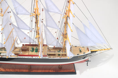 Modellschiff Peking Segel gesetzt