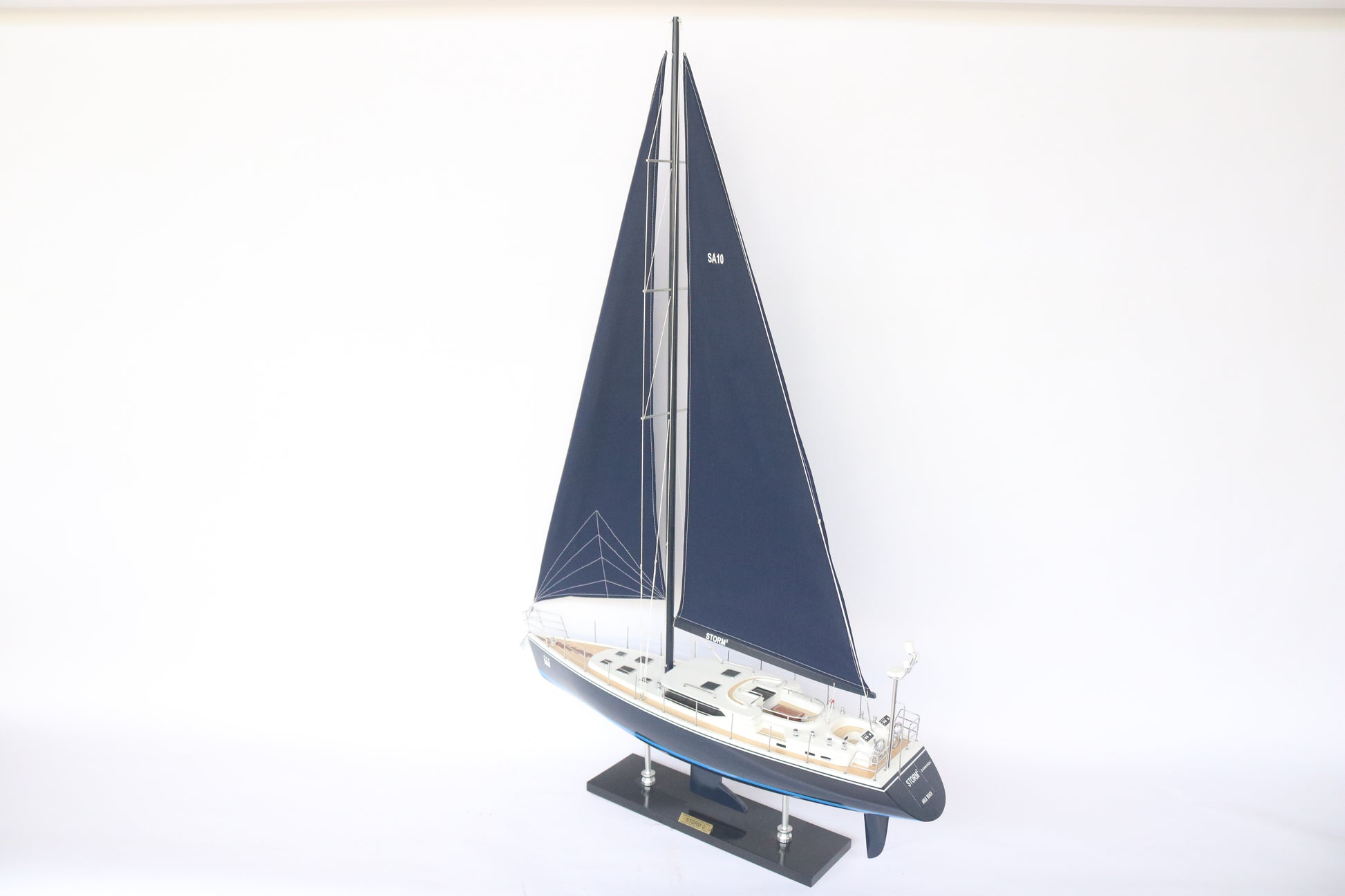 Modellschiff Segelschiff Storm 2