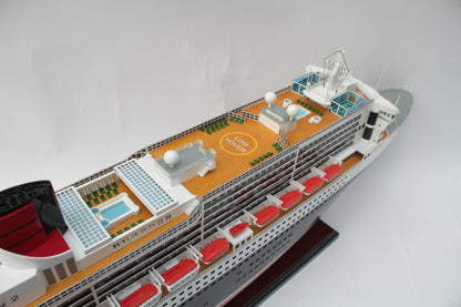 Modellschiff Kreuzfahrtschiff Queen Mary 2 