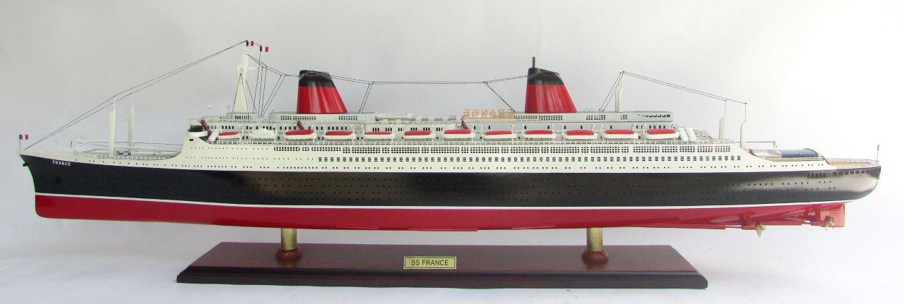 Modellschiff Kreuzfahrtschiff SS France