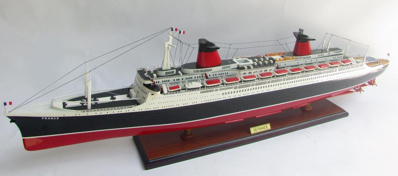 Modellschiff Kreuzfahrtschiff SS France