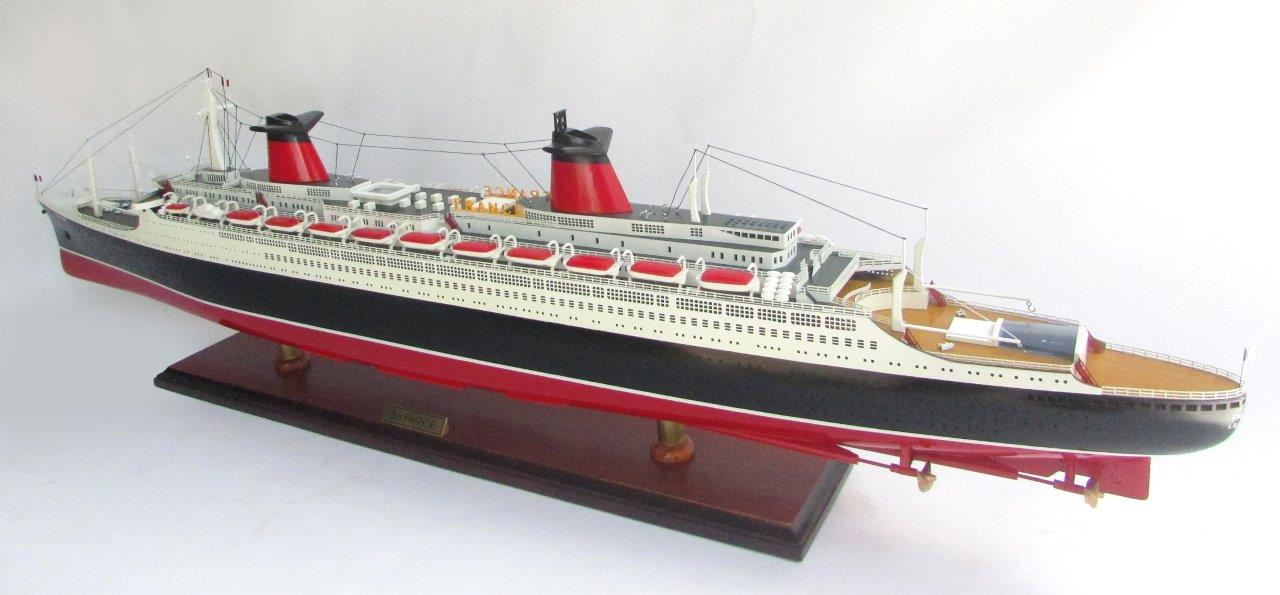 Modellschiff Kreuzfahrtschiff SS France