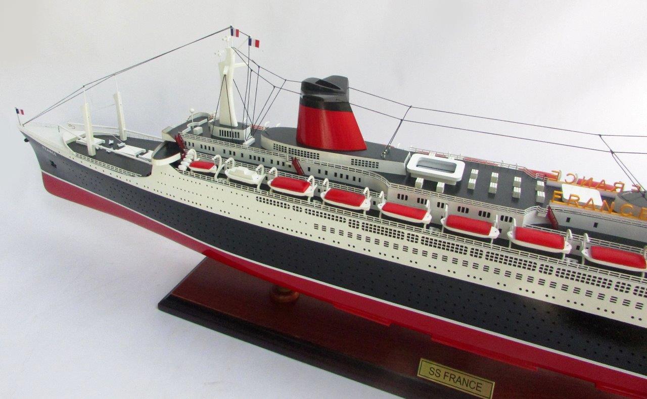 Modellschiff Kreuzfahrtschiff SS France