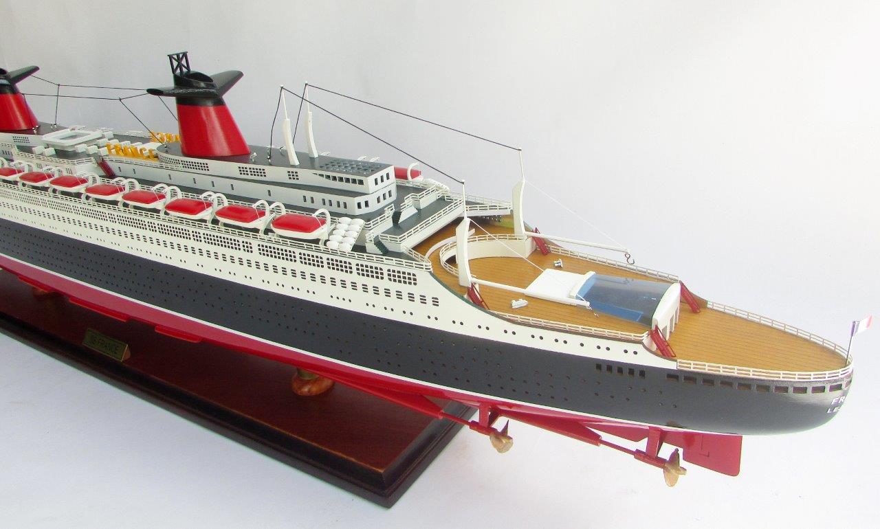 Modellschiff Kreuzfahrtschiff SS France